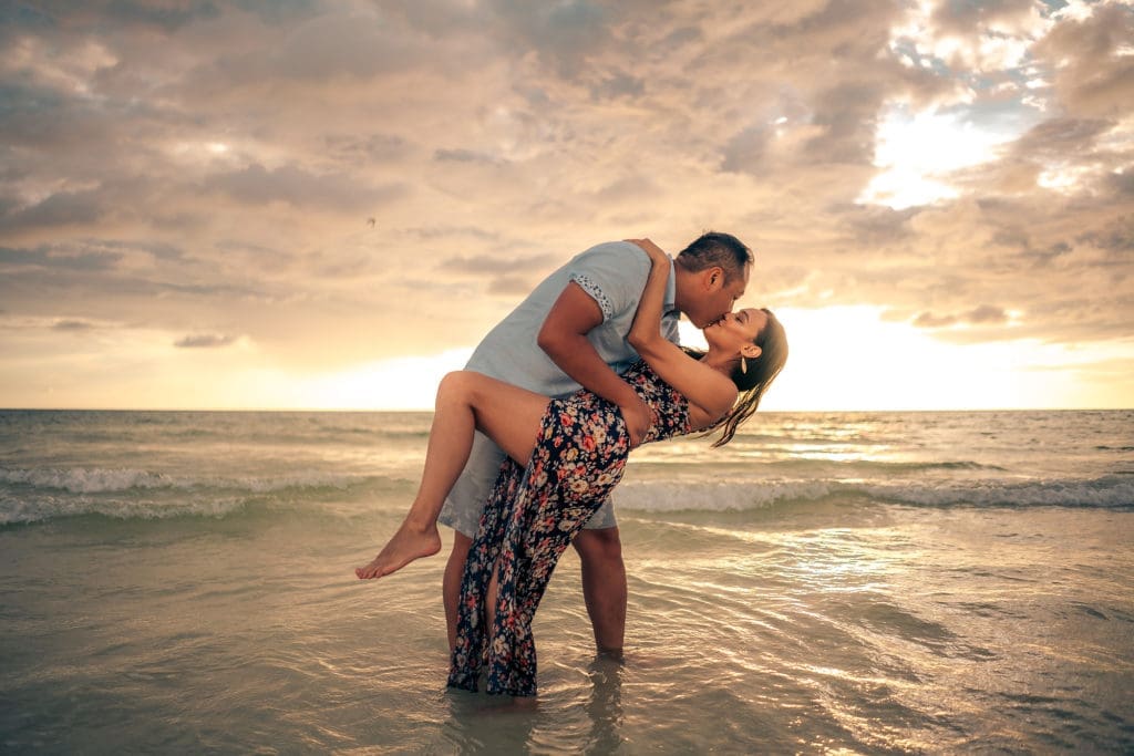 Couple Session at Honeymoon Island State Park - Dunedin